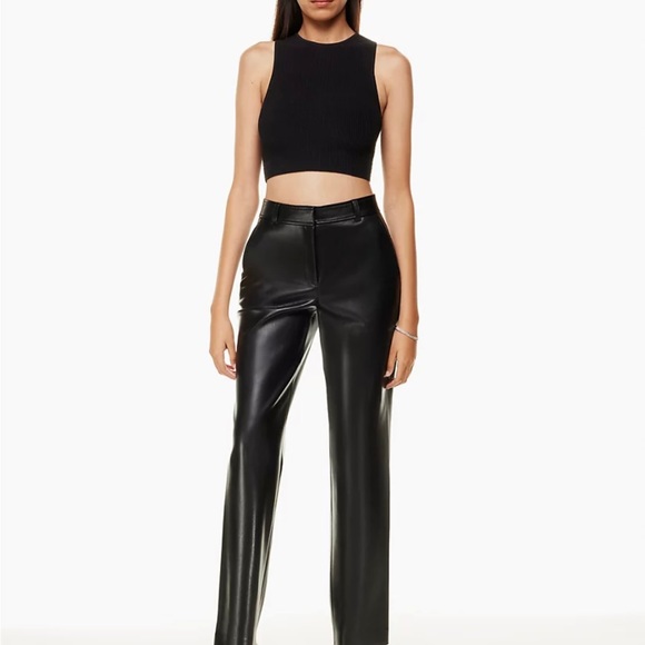 Aritzia Babaton Sculpt Knit Racer Cropped Tank. - Picture 3 of 8